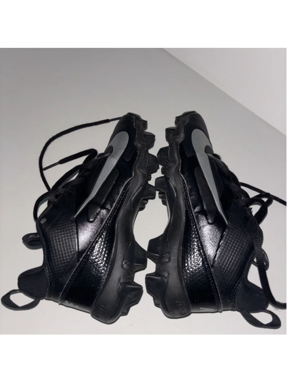 Nike Alpha Fast Flex Cleats Size 13c maybe worn twice!!! Super clean. Very nice